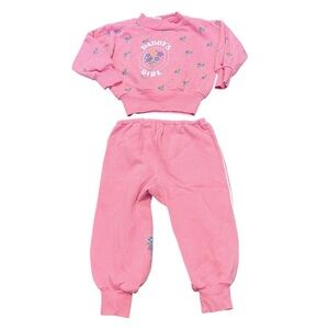 Vintage Confetti Knits “Daddy’s Girl” Matching Sweatshirt & Joggers Set